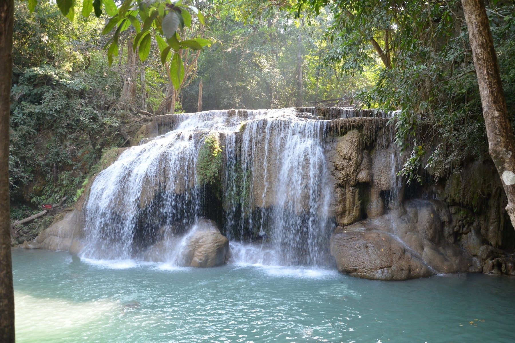 Waterval in de jungle van Phuket